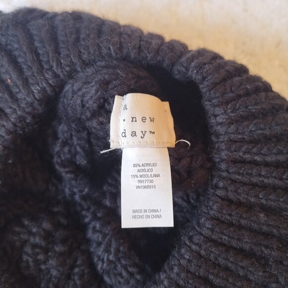 Altare Wrap with Free Gift - Picture 9 of 9